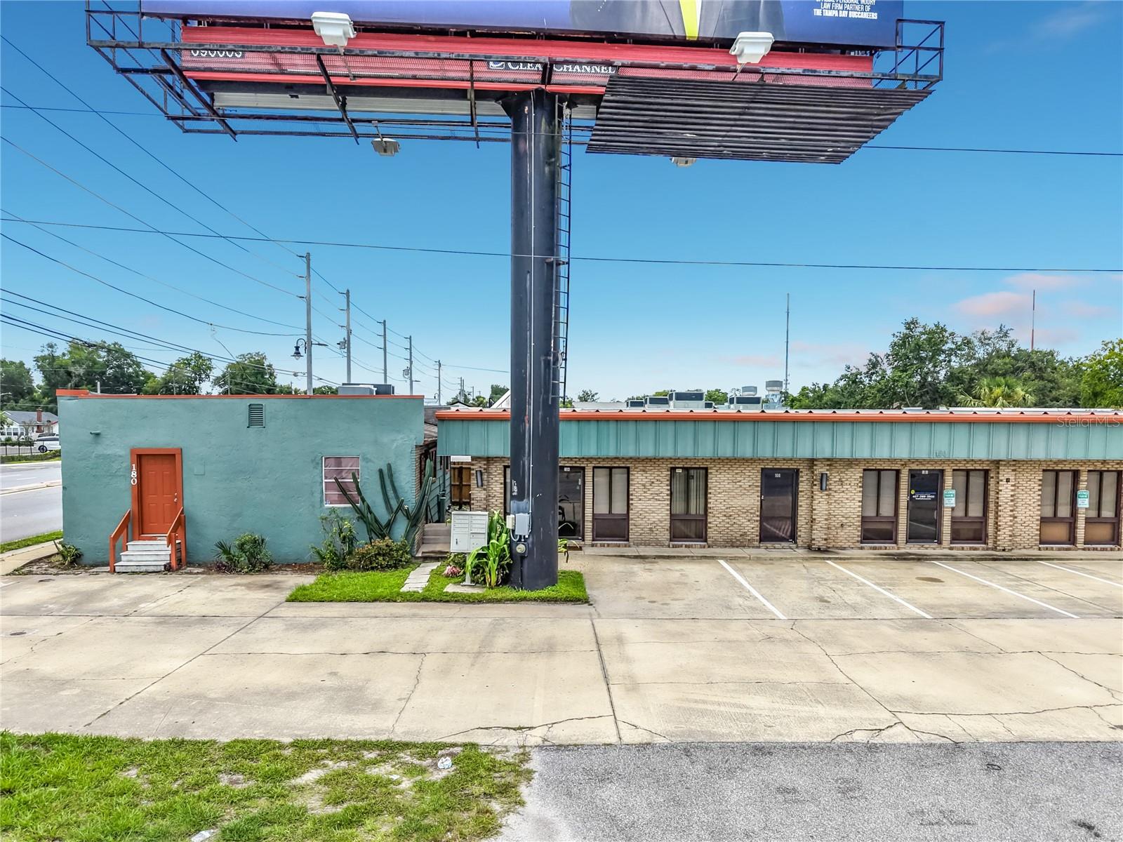 GLENROSE LEA - Commercial Sale