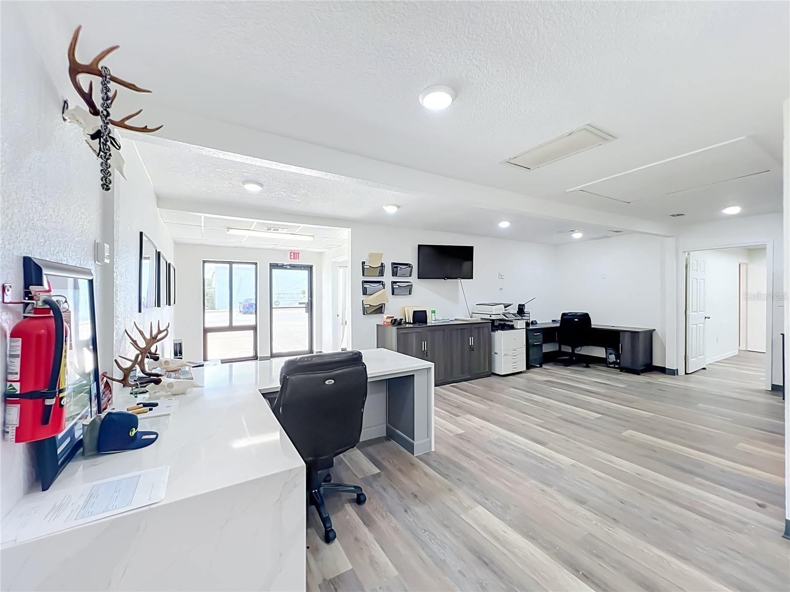 GLENROSE LEA - Commercial Sale