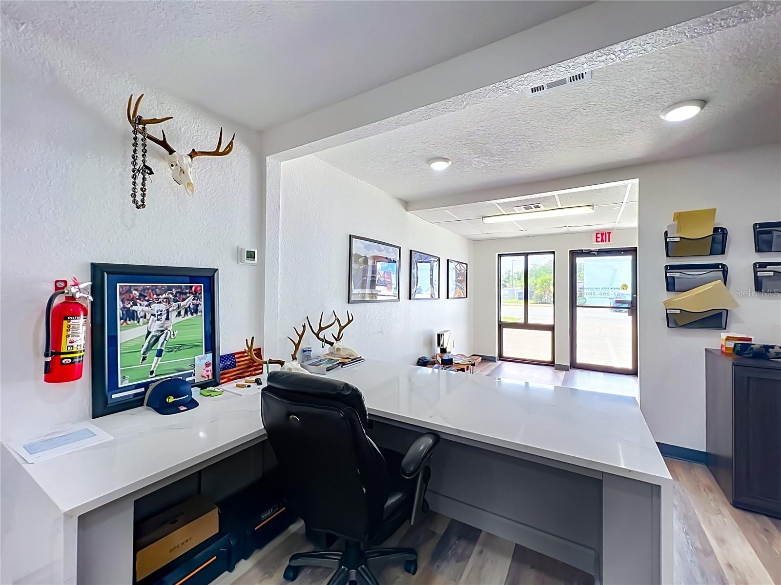 GLENROSE LEA - Commercial Sale