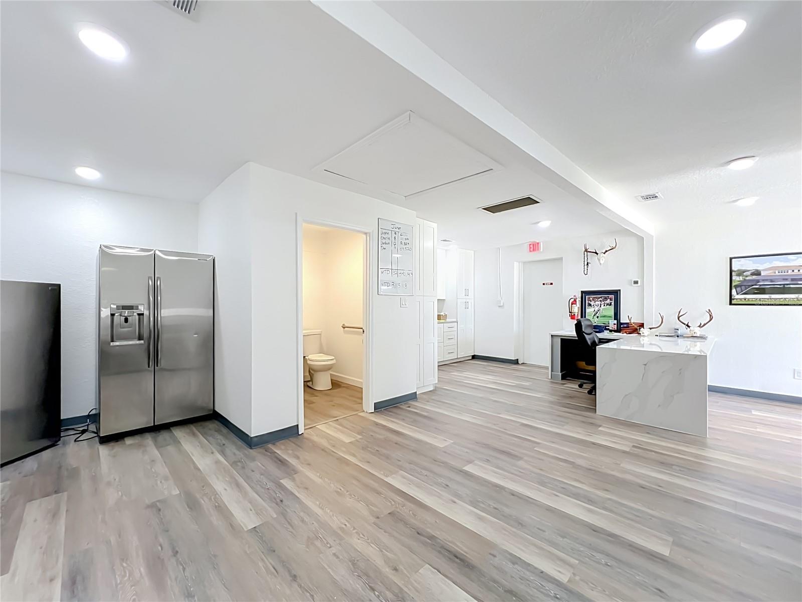 GLENROSE LEA - Commercial Sale