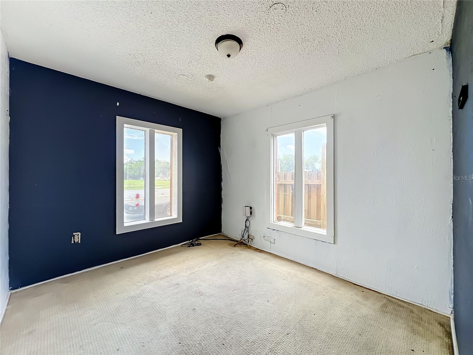 GLENROSE LEA - Commercial Sale