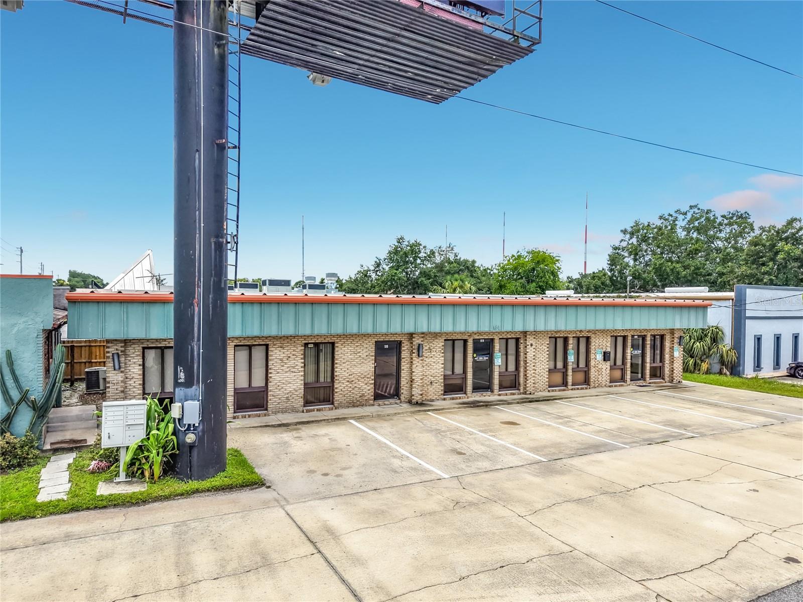 GLENROSE LEA - Commercial Sale