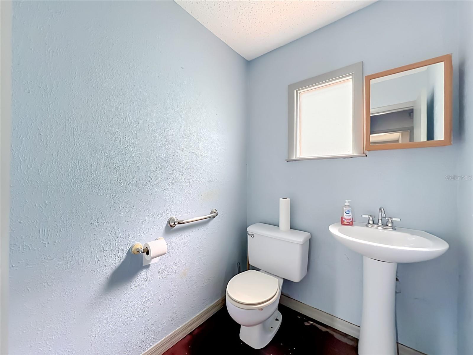GLENROSE LEA - Commercial Sale