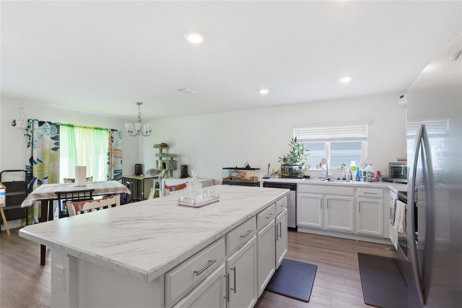 MATTIS POINTS - Residential