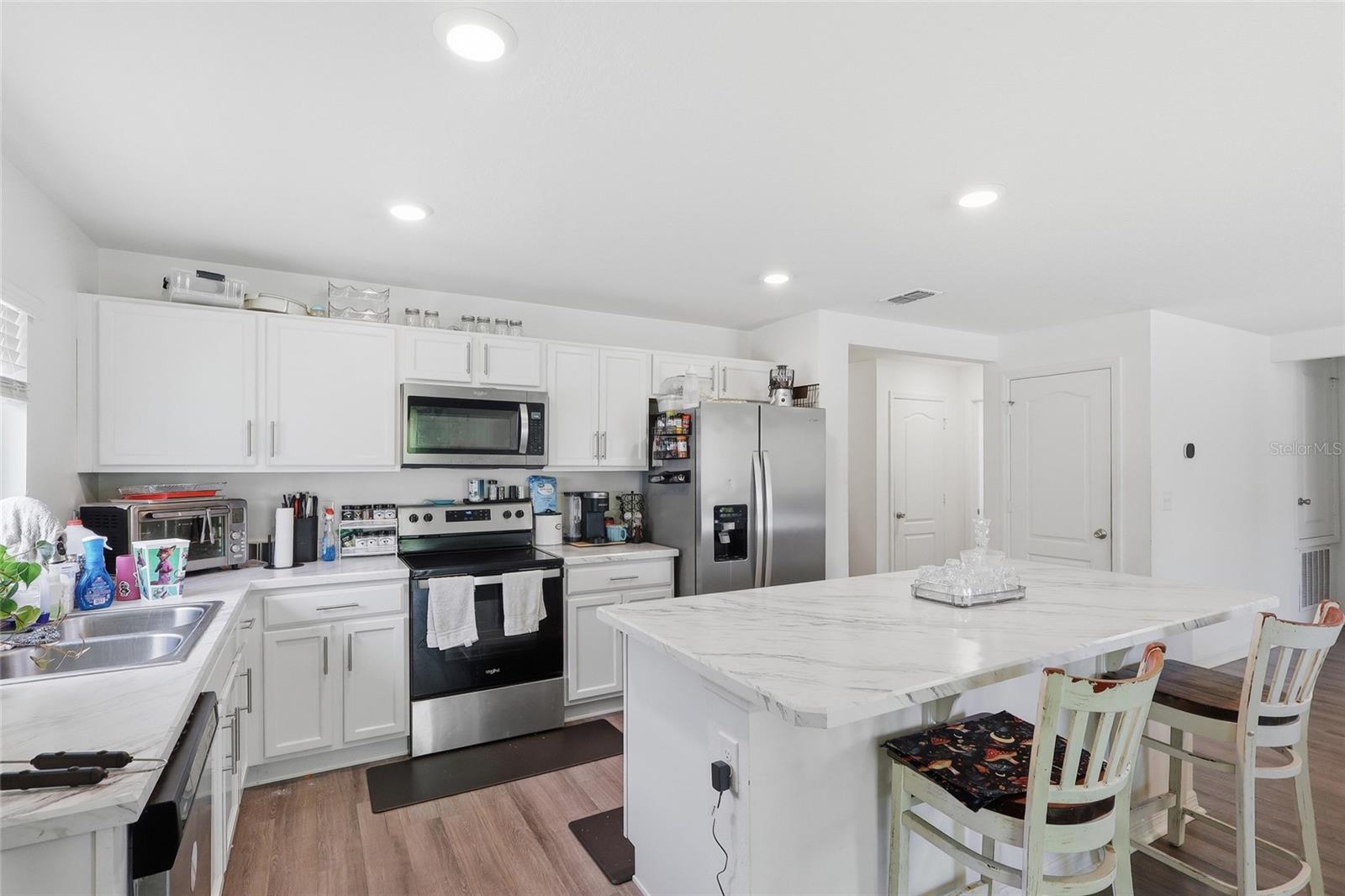 MATTIS POINTS - Residential
