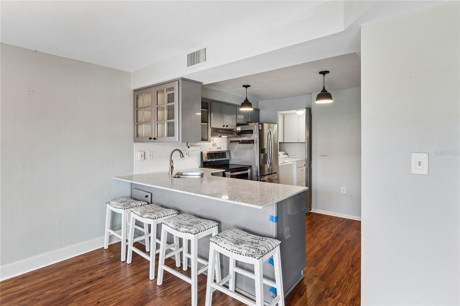 PENTHOUSE GREENS UNIT C CONDO APT C131 - Residential