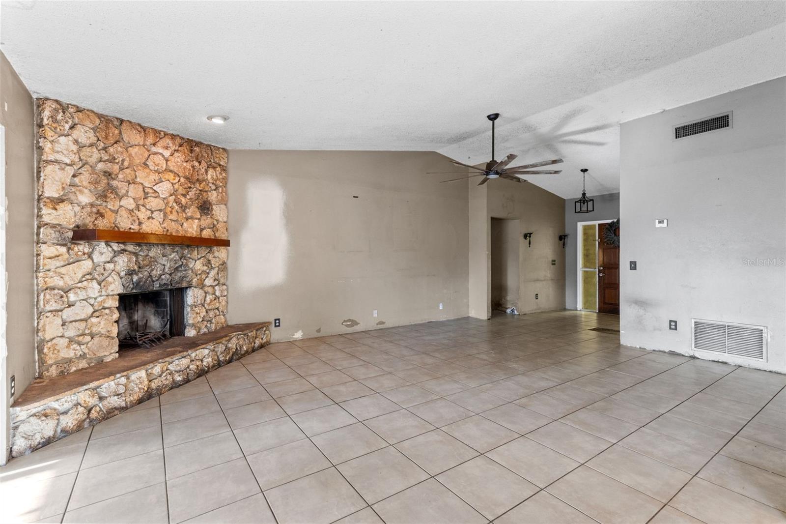 DEERWOOD - Residential