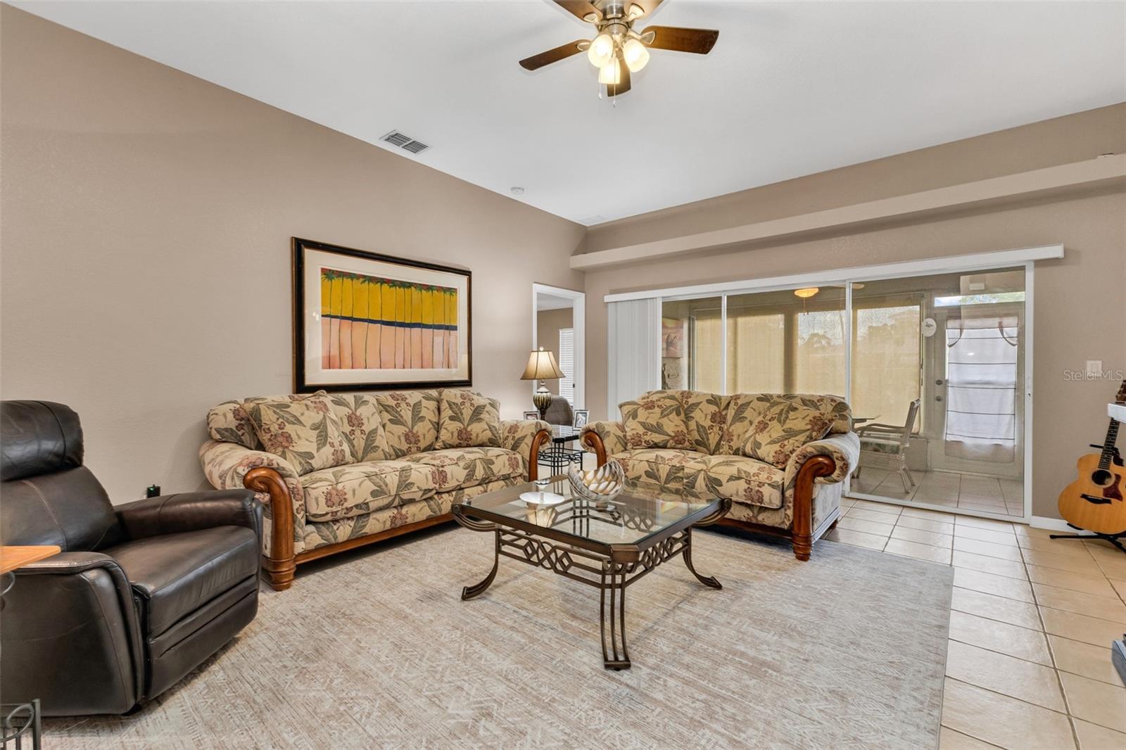 KINGS GATE PH 02 - Residential
