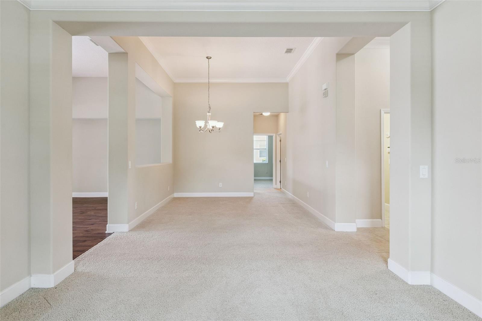 NOTTINGHAM/LEGENDS - Residential