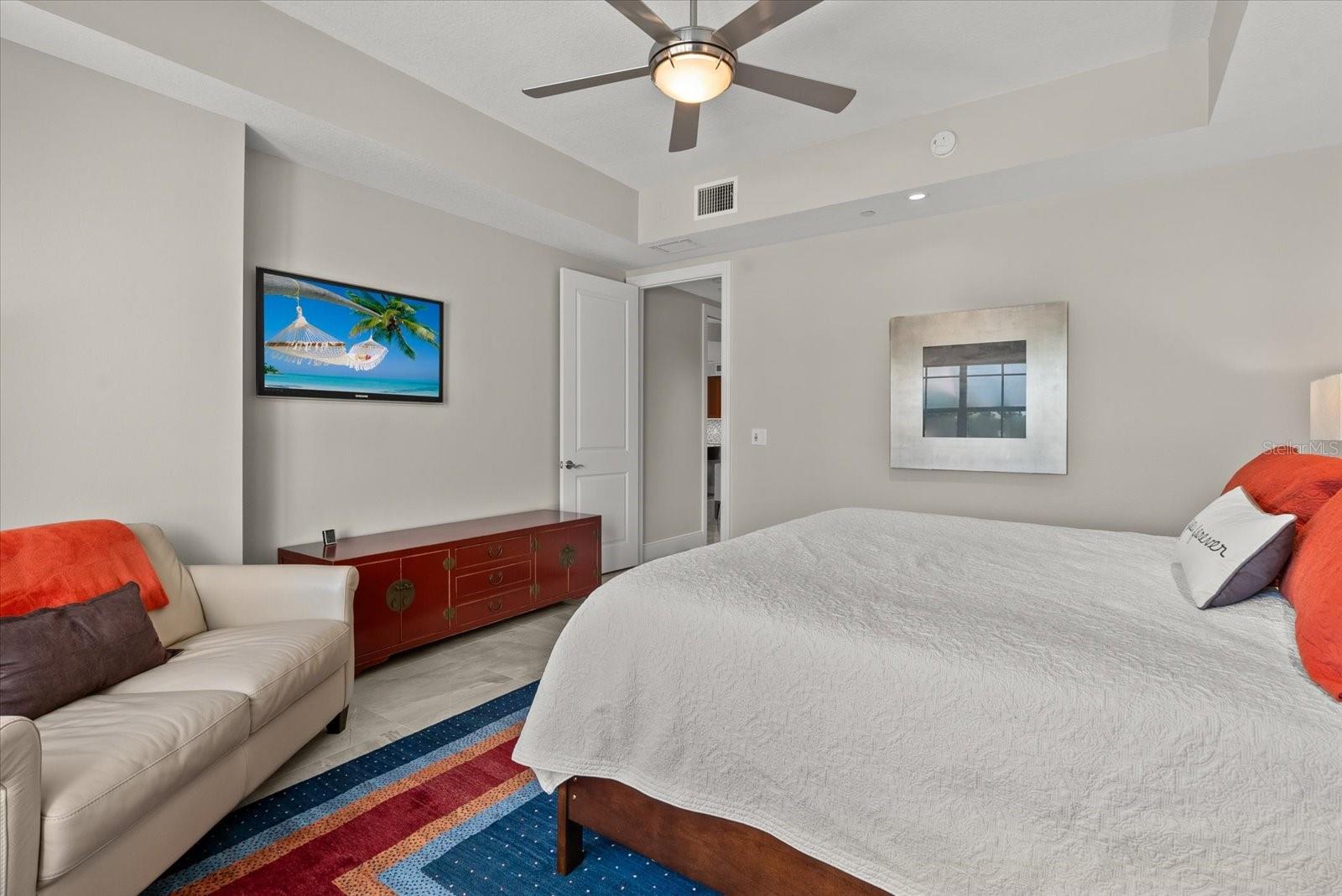 HUDSON CROSSING - Residential
