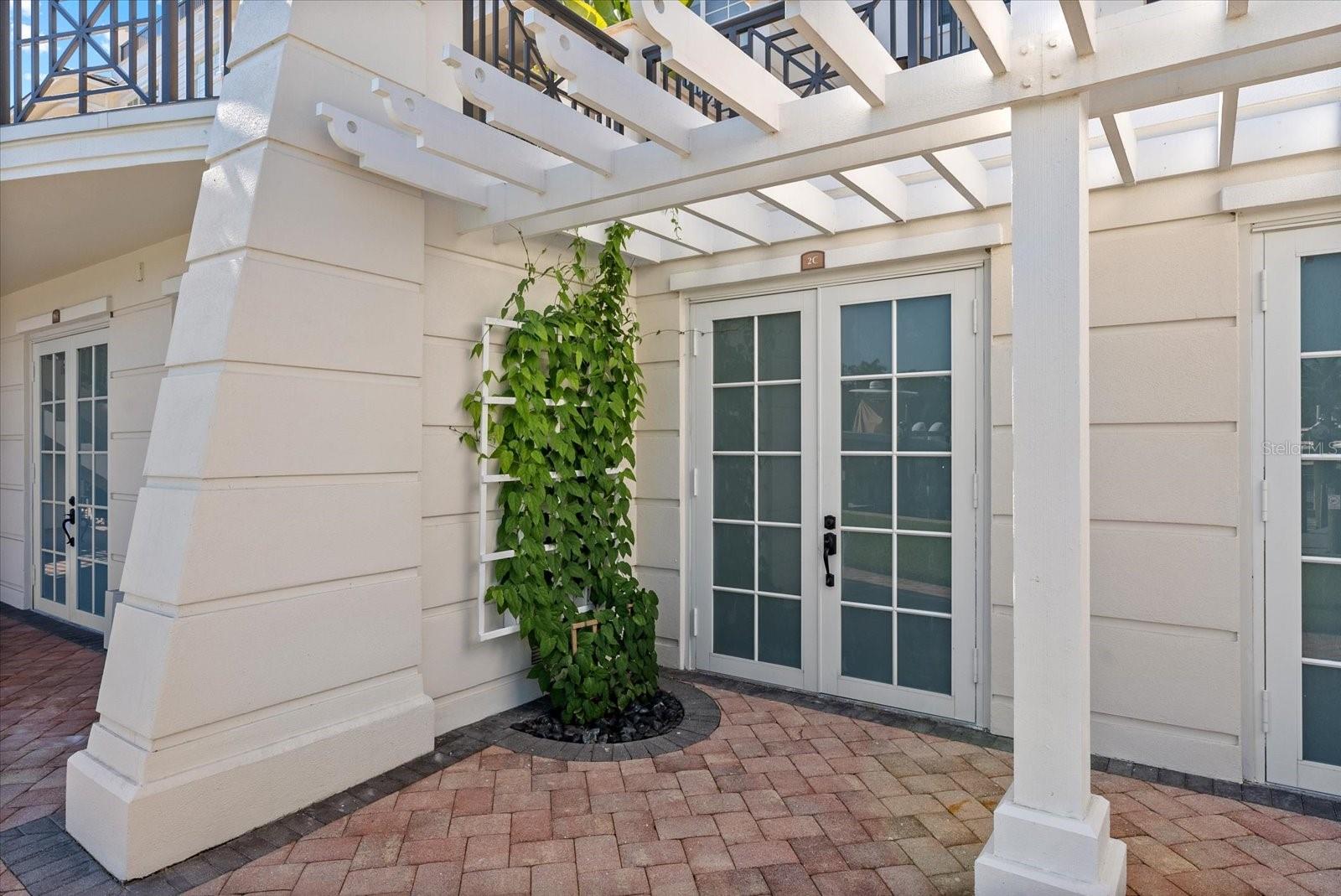 HUDSON CROSSING - Residential