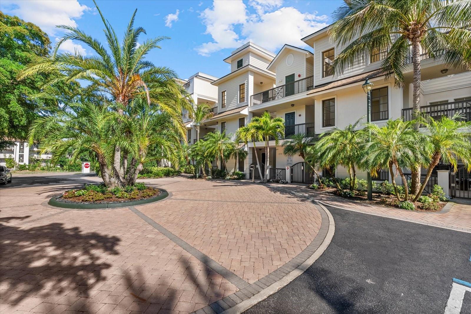 HUDSON CROSSING - Residential