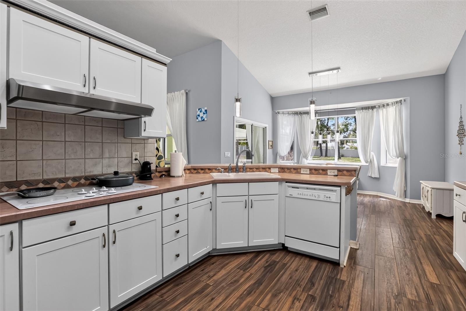 SPRING LAKE PINES SUB - Residential