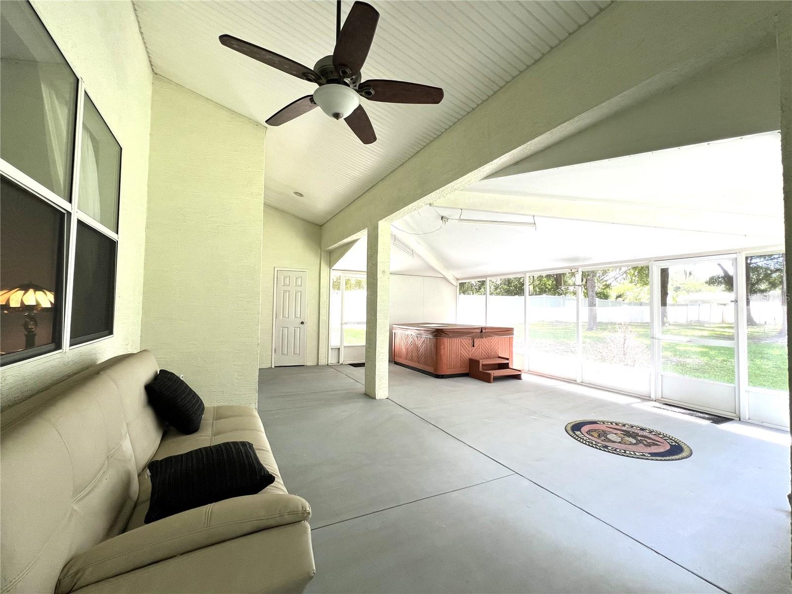 SPRING LAKE PINES SUB - Residential