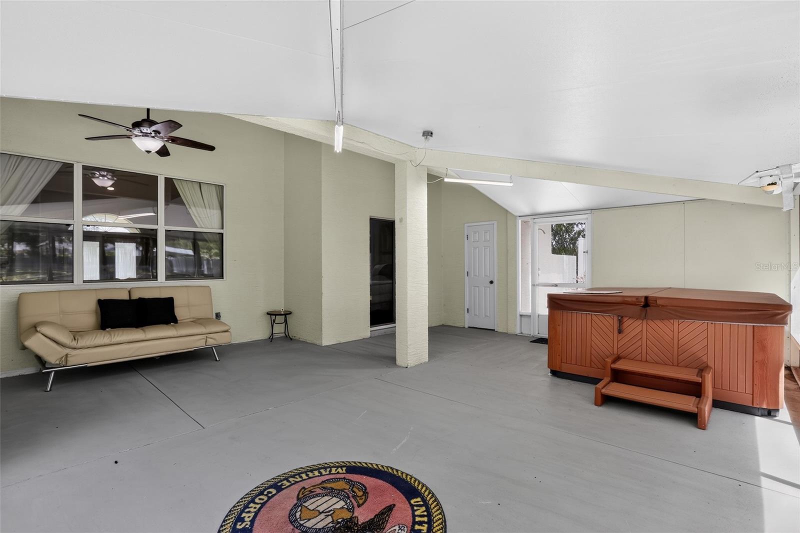 SPRING LAKE PINES SUB - Residential