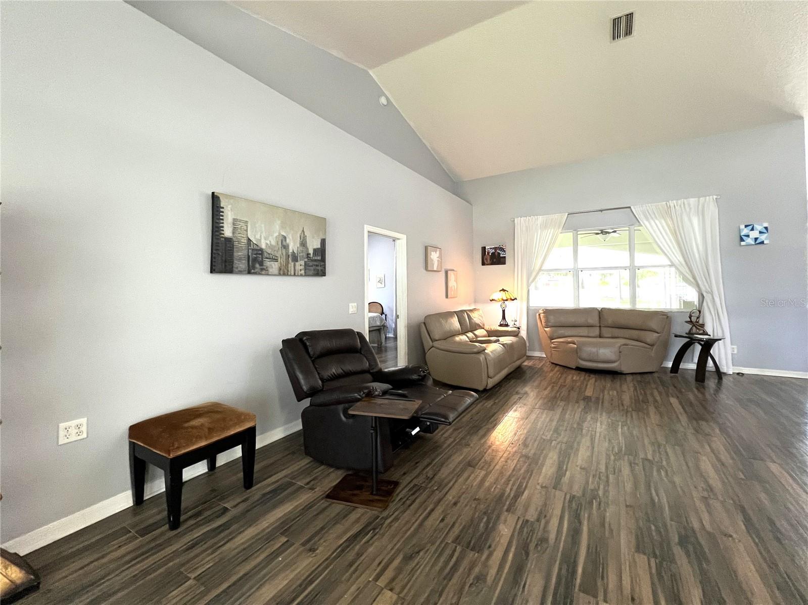 SPRING LAKE PINES SUB - Residential