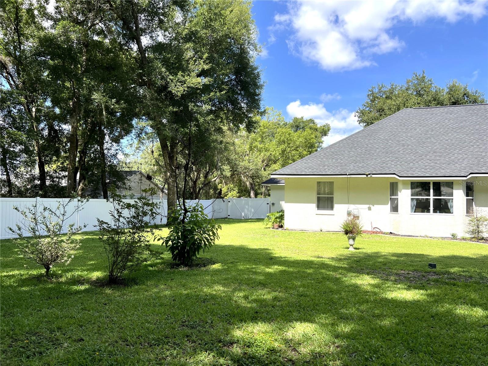 SPRING LAKE PINES SUB - Residential