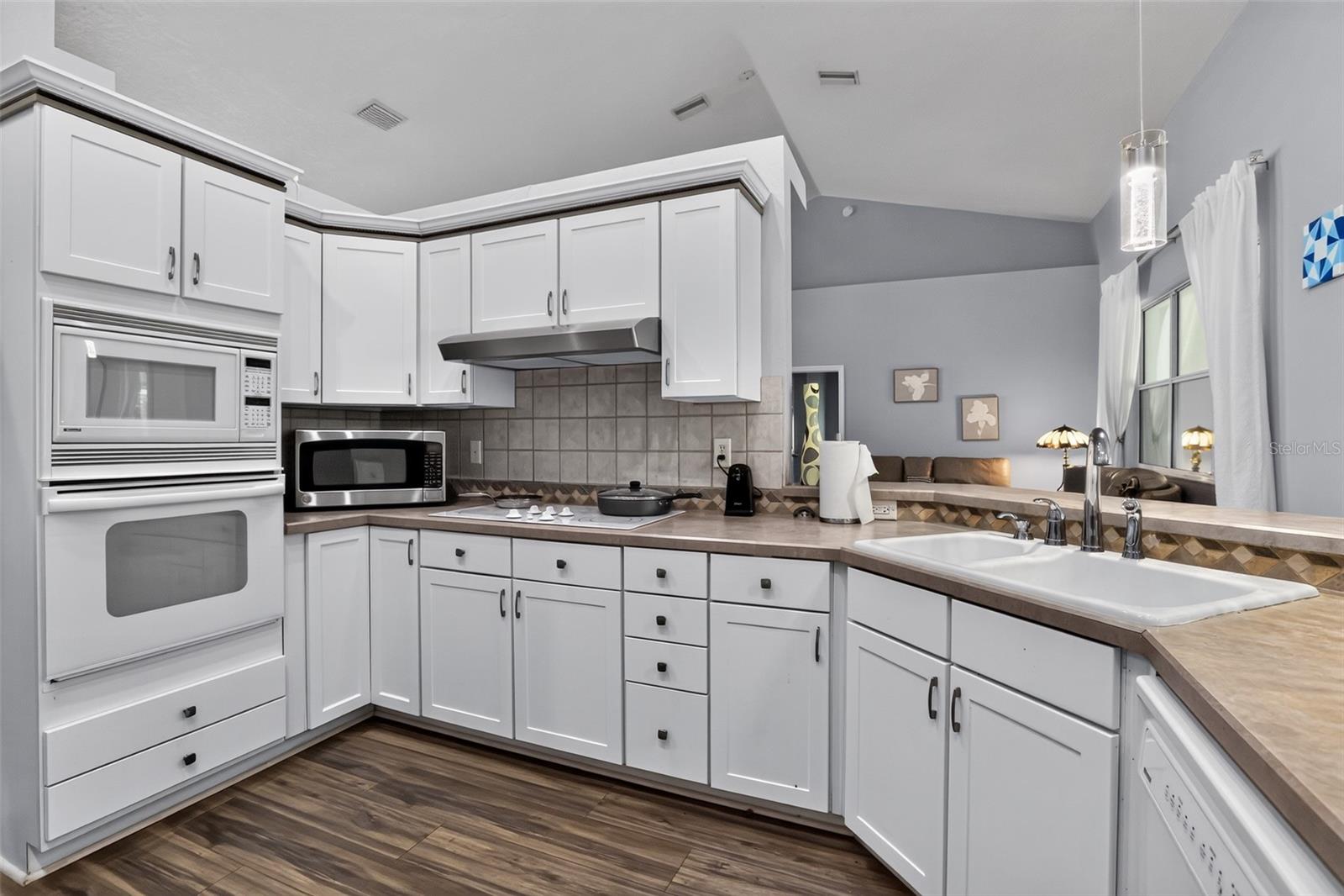 SPRING LAKE PINES SUB - Residential