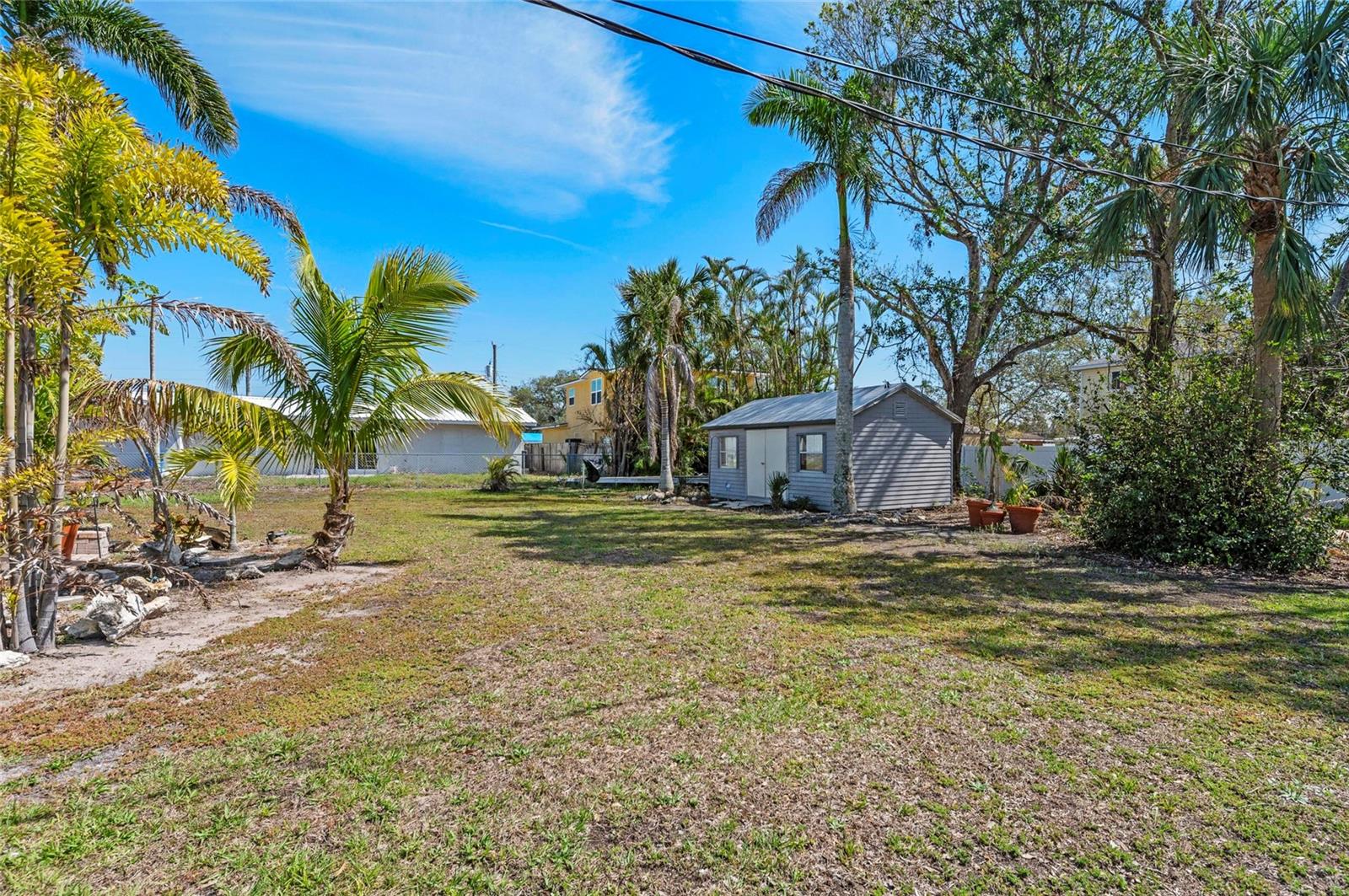 MANATEE GARDENS THIRD SEC - Residential
