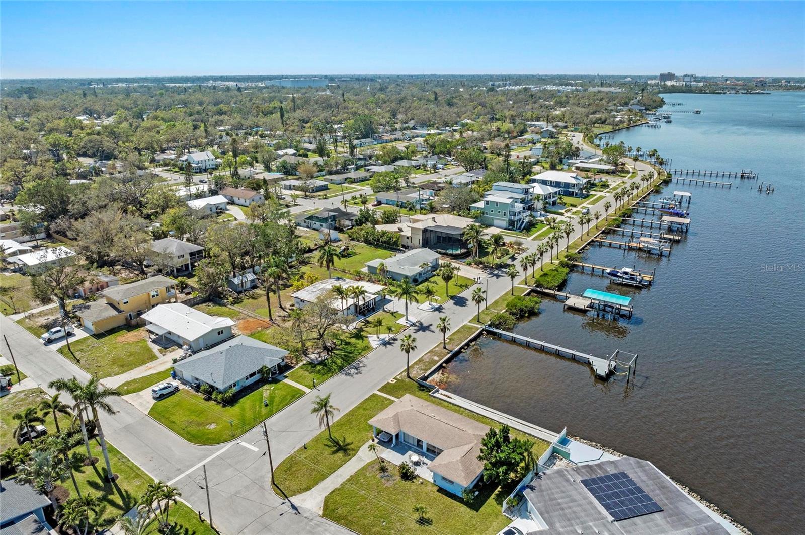 MANATEE GARDENS THIRD SEC - Residential