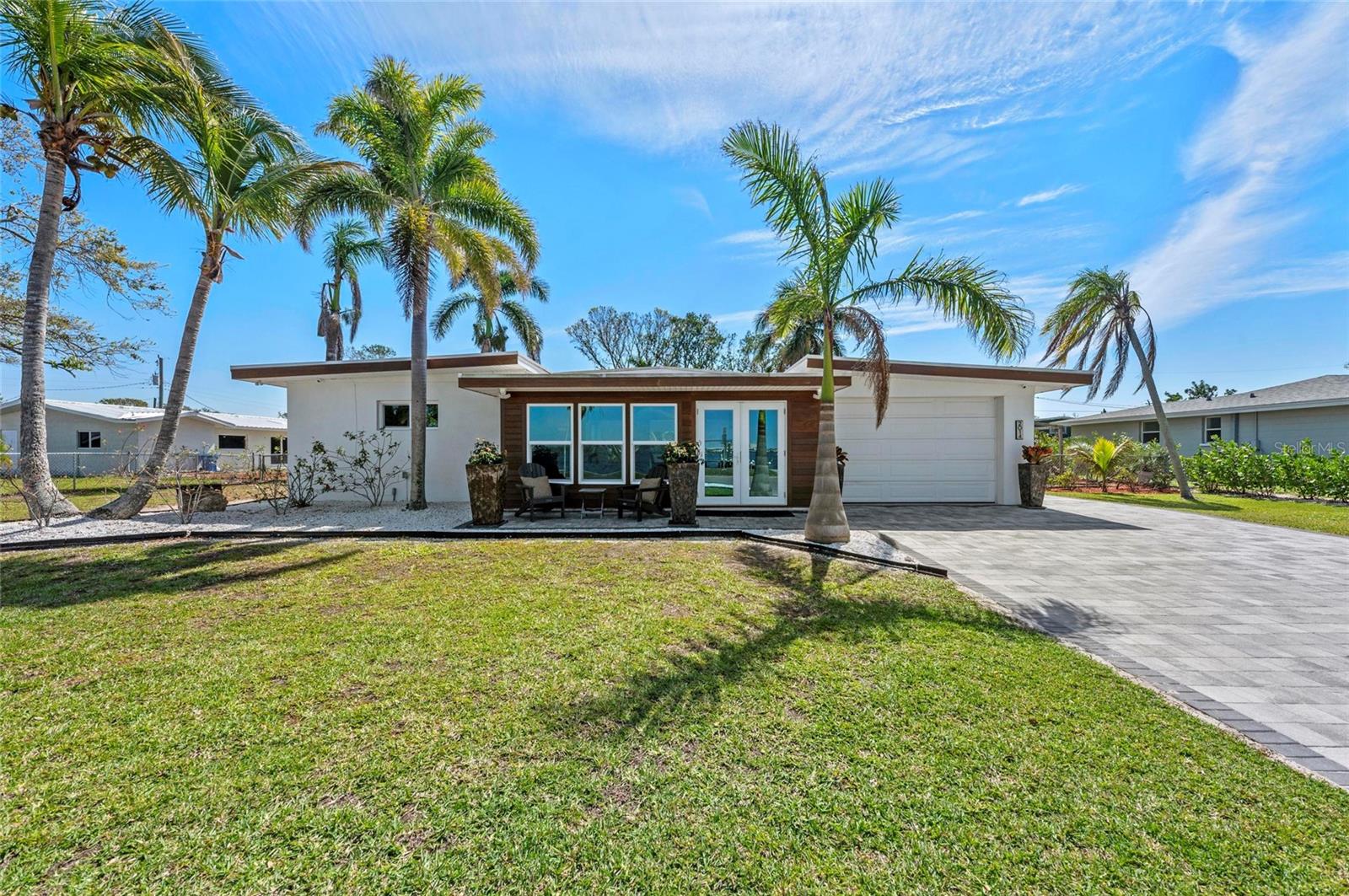 MANATEE GARDENS THIRD SEC - Residential
