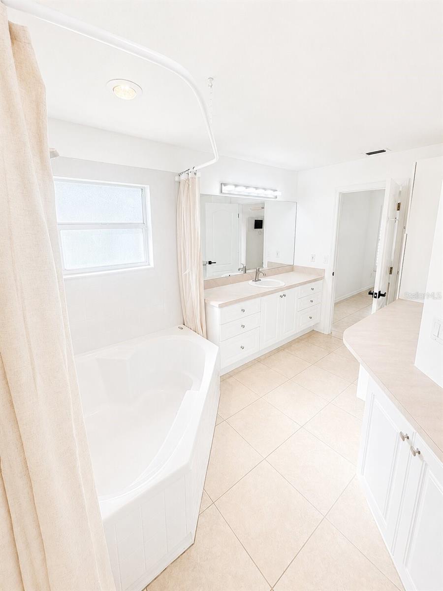 FAIRGREEN UNIT 08 - Residential