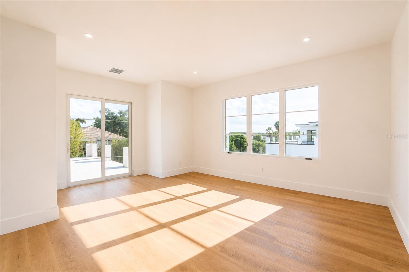 ORANGE & MARKHAM - Residential