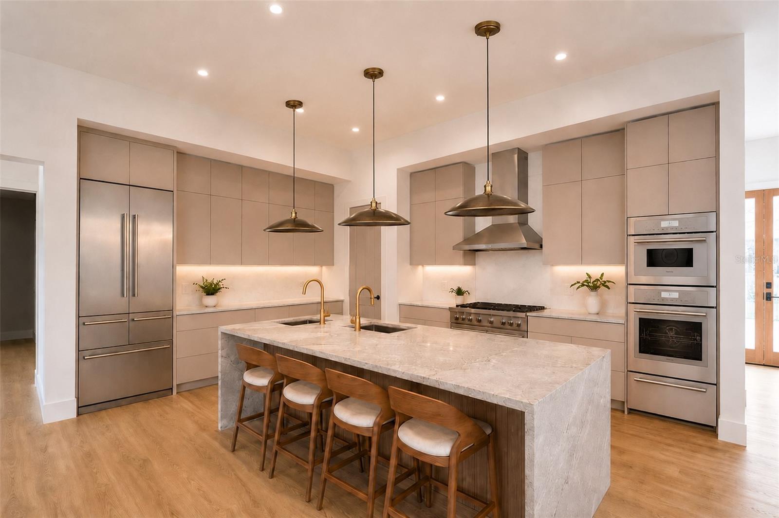 ORANGE & MARKHAM - Residential
