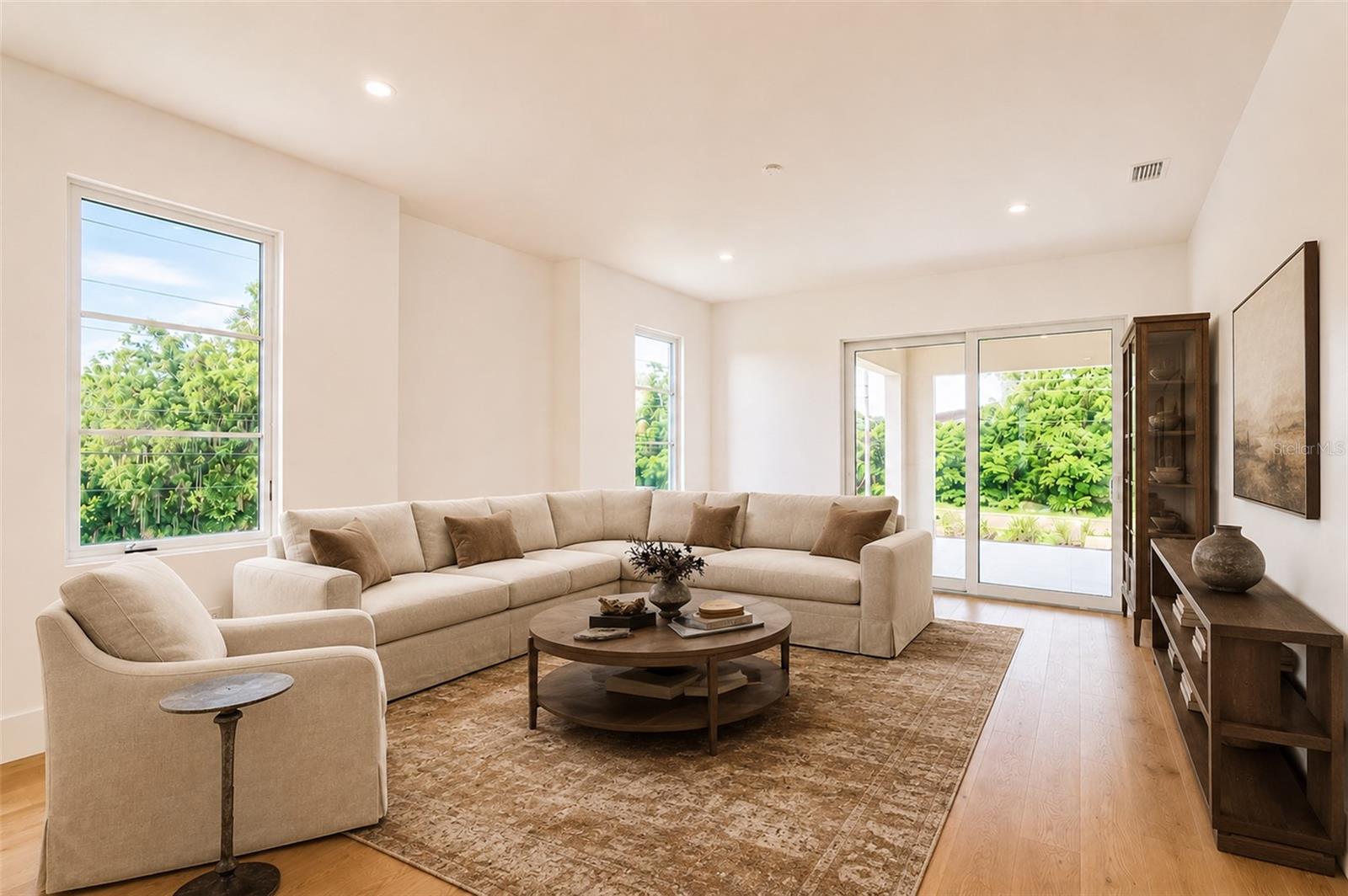 ORANGE & MARKHAM - Residential