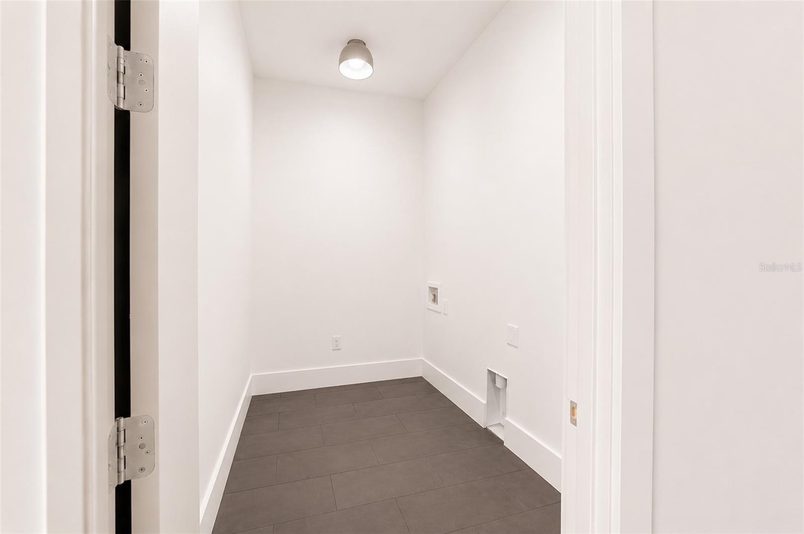 ORANGE & MARKHAM - Residential