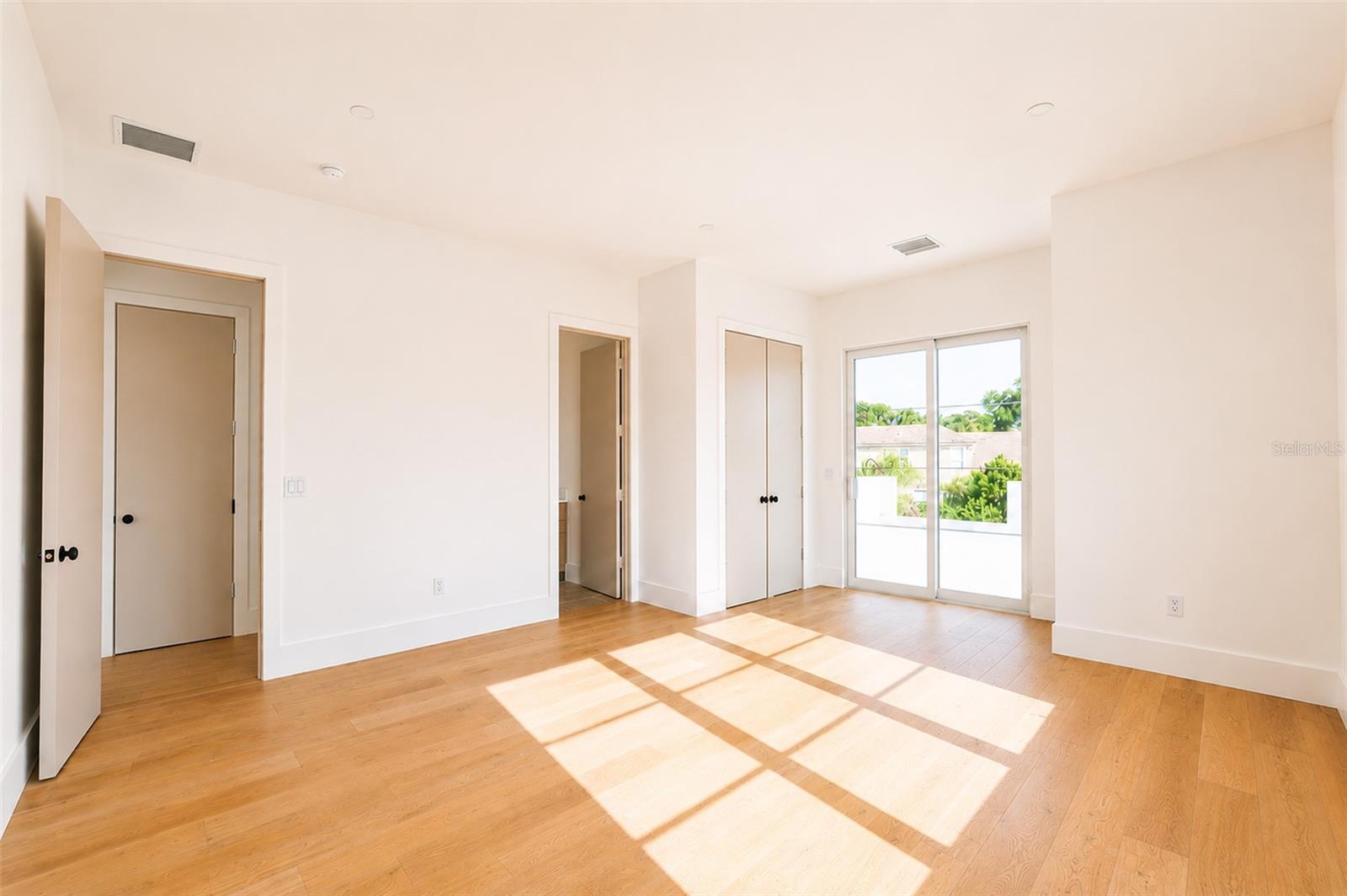 ORANGE & MARKHAM - Residential