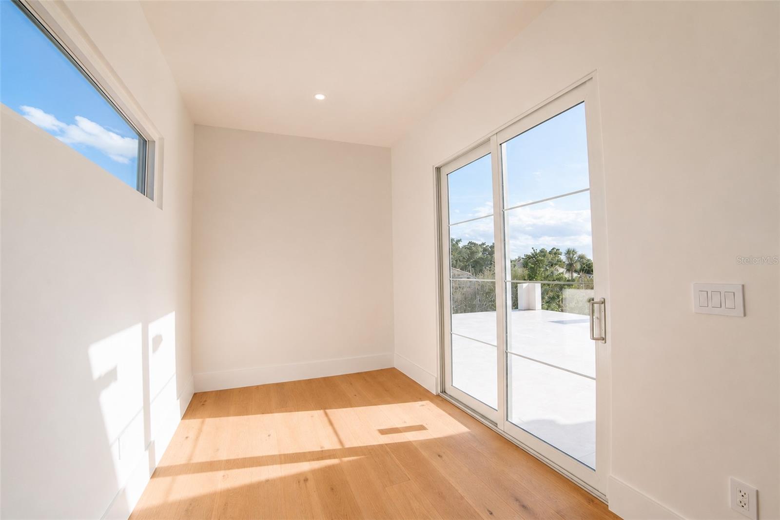 ORANGE & MARKHAM - Residential