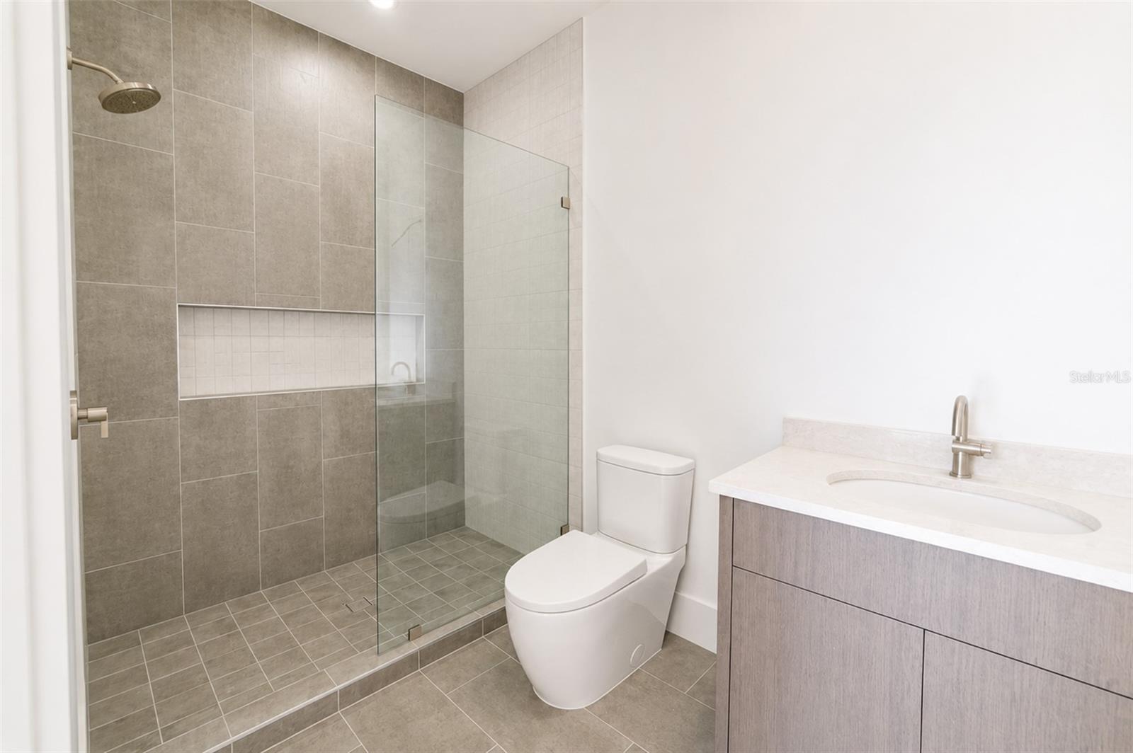 ORANGE & MARKHAM - Residential