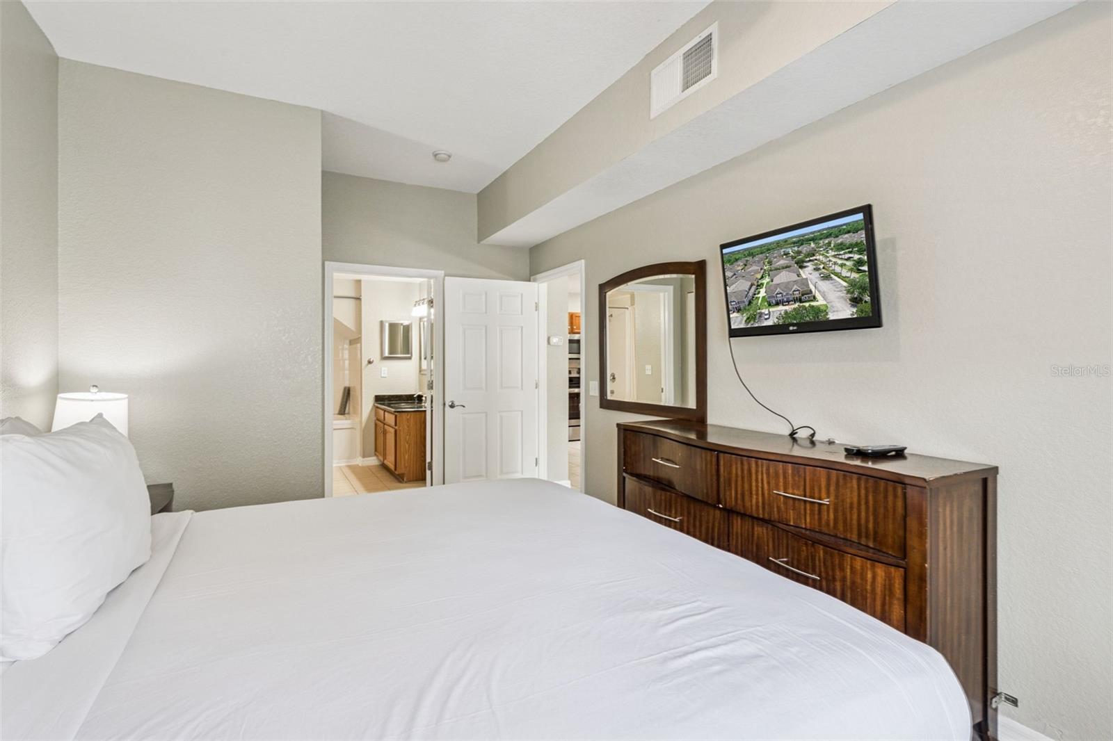 VILLAS AT SEVEN DWARFS LANE - Residential