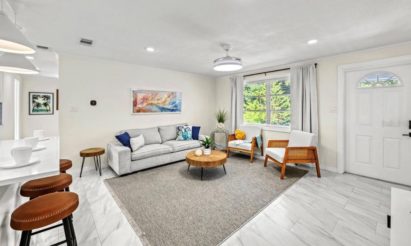 LONGBOAT KEY - Residential Income