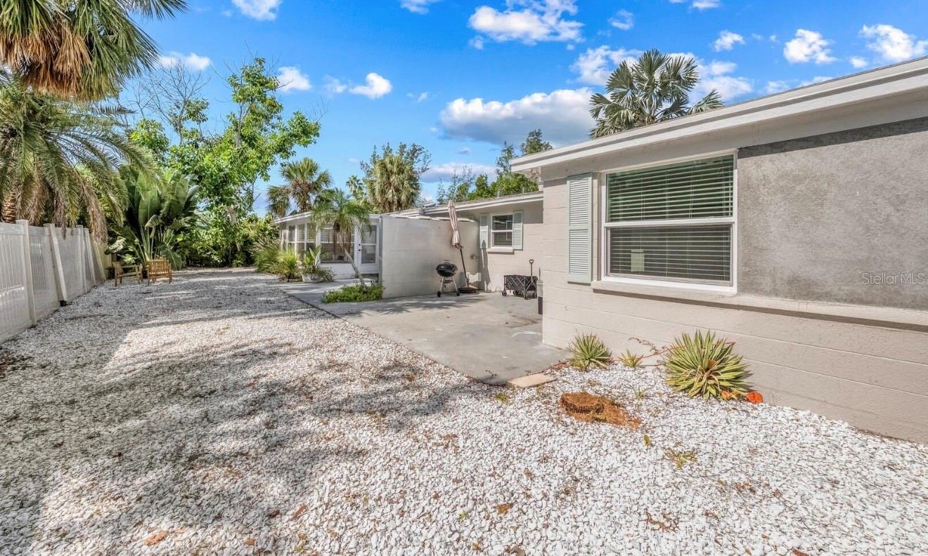 LONGBOAT KEY - Residential Income