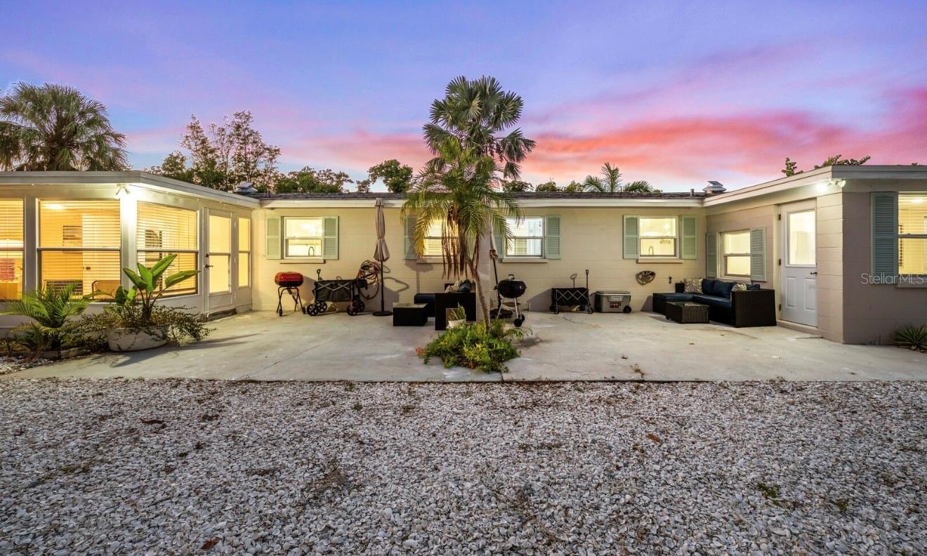 LONGBOAT KEY - Residential Income
