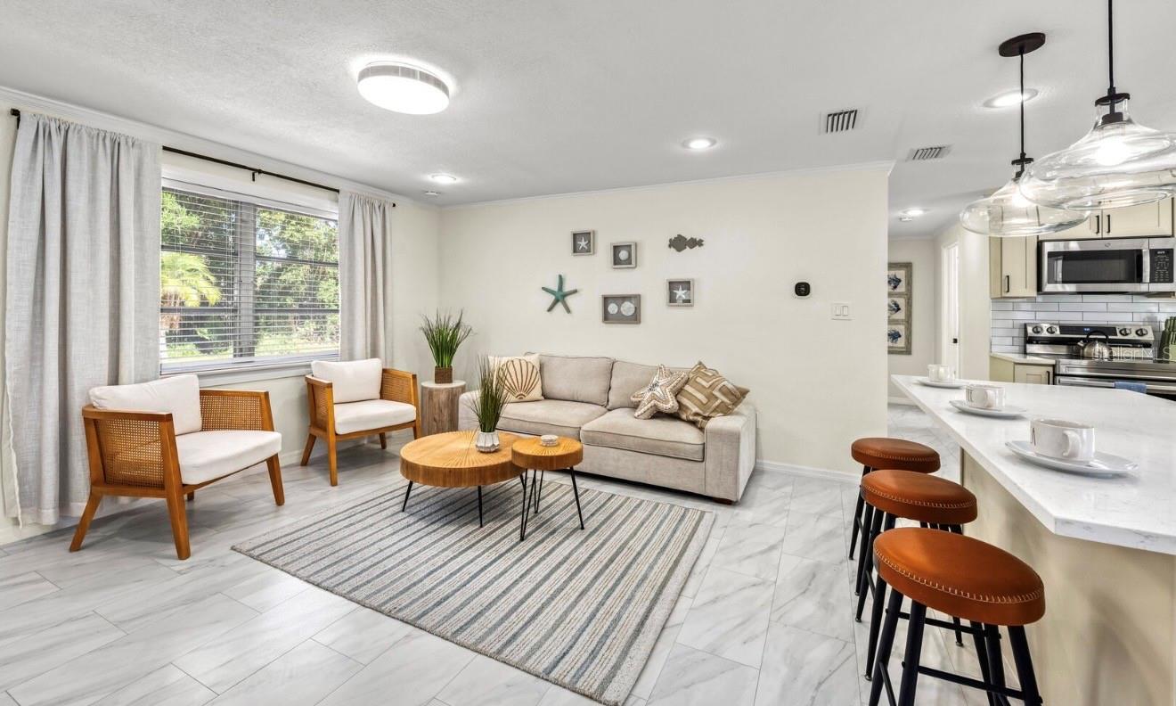 LONGBOAT KEY - Residential Income