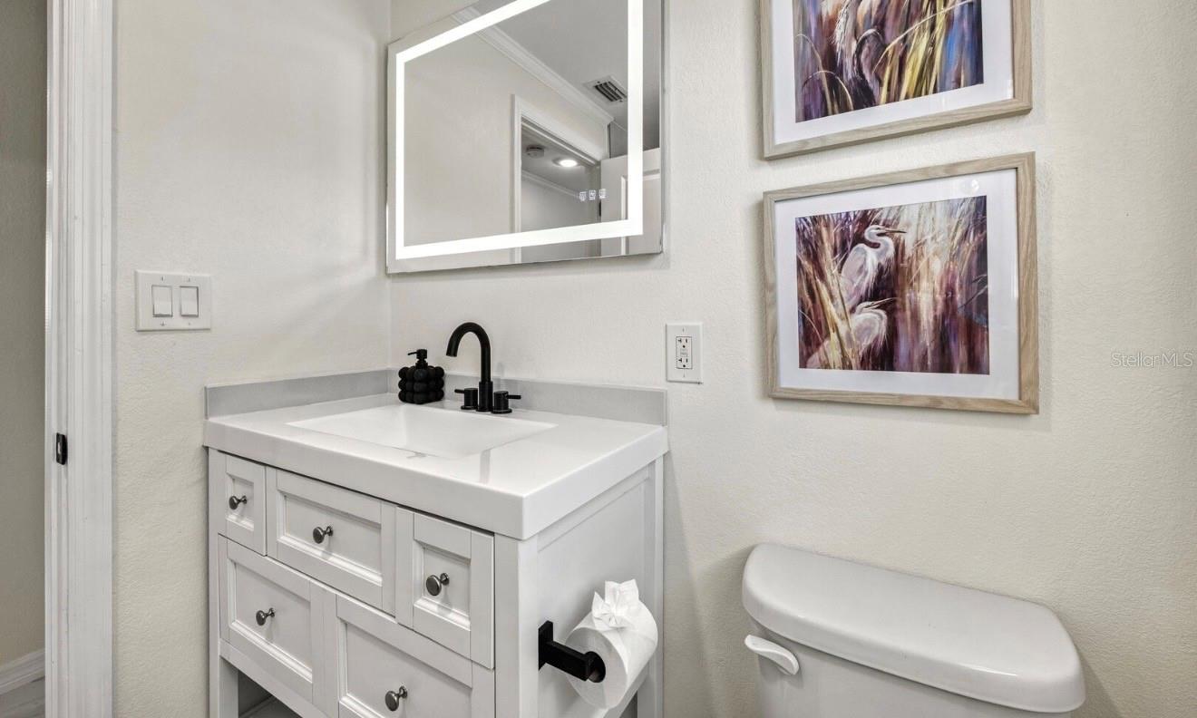 LONGBOAT KEY - Residential Income