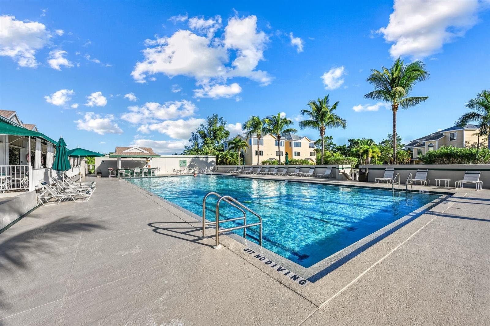 LONGBOAT KEY - Residential Income
