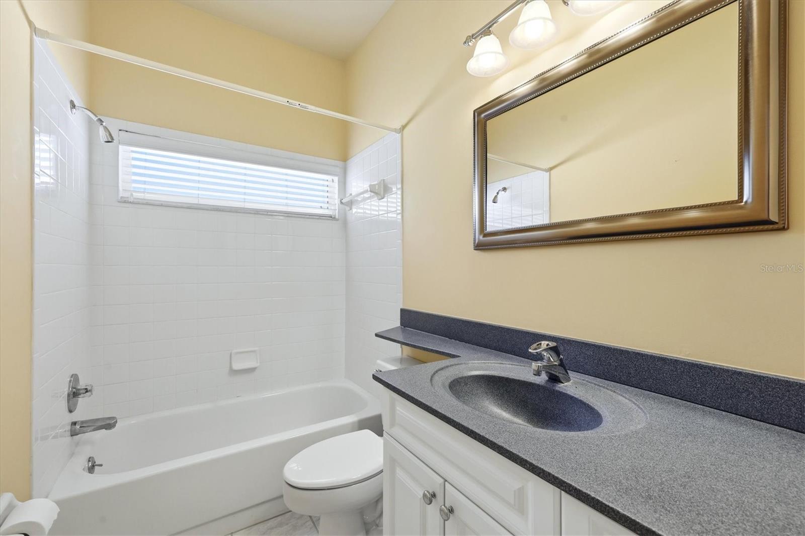DEL SOL VILLAGE AT LONGWOOD RUN PH 02 - Residential