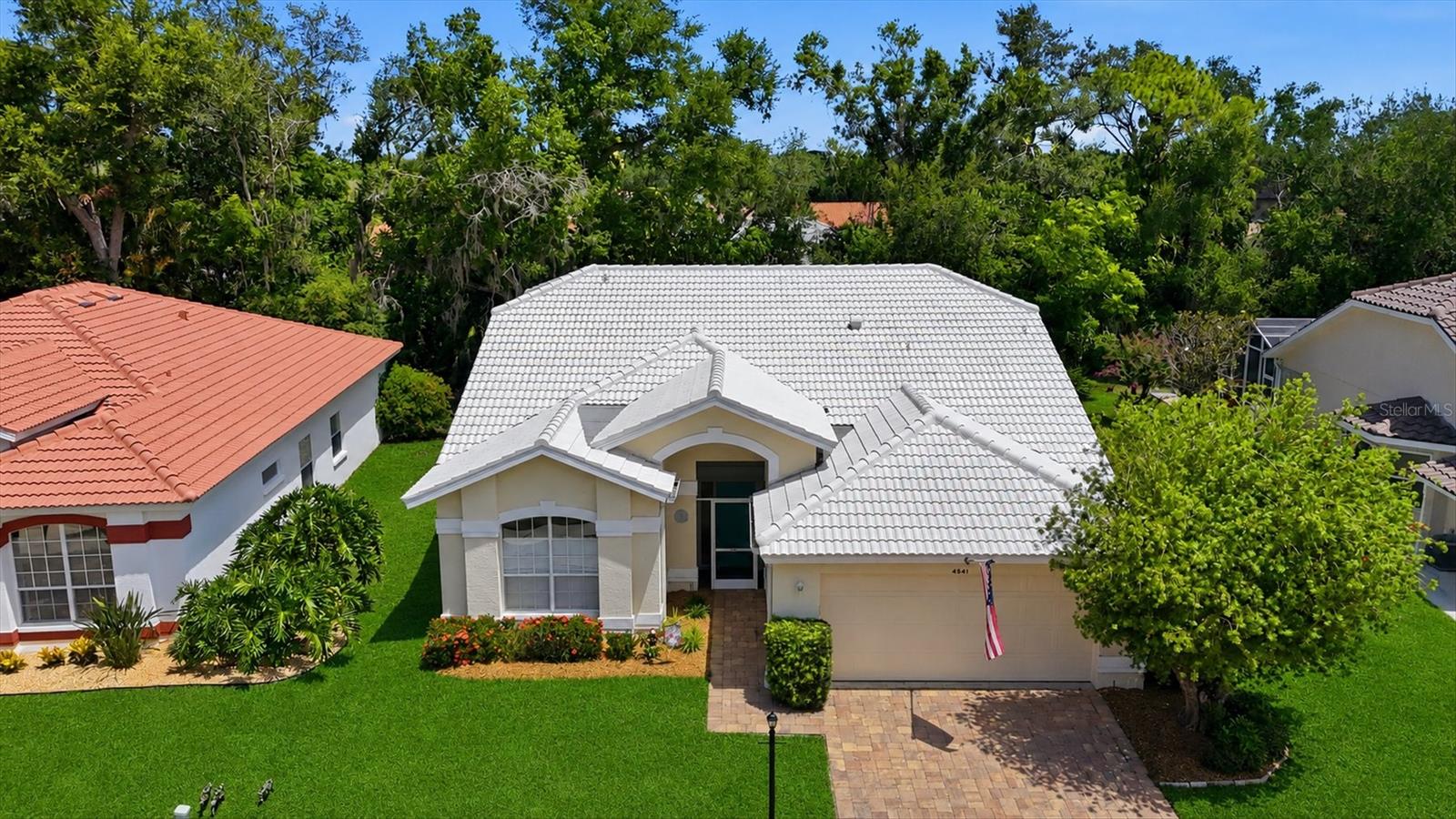 DEL SOL VILLAGE AT LONGWOOD RUN PH 02 - Residential