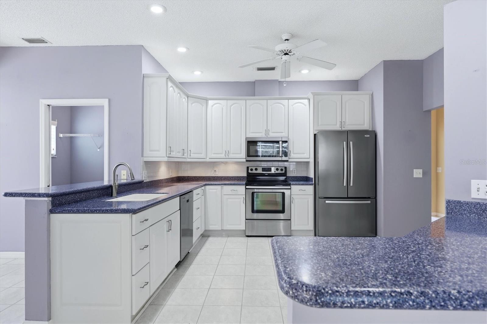 DEL SOL VILLAGE AT LONGWOOD RUN PH 02 - Residential
