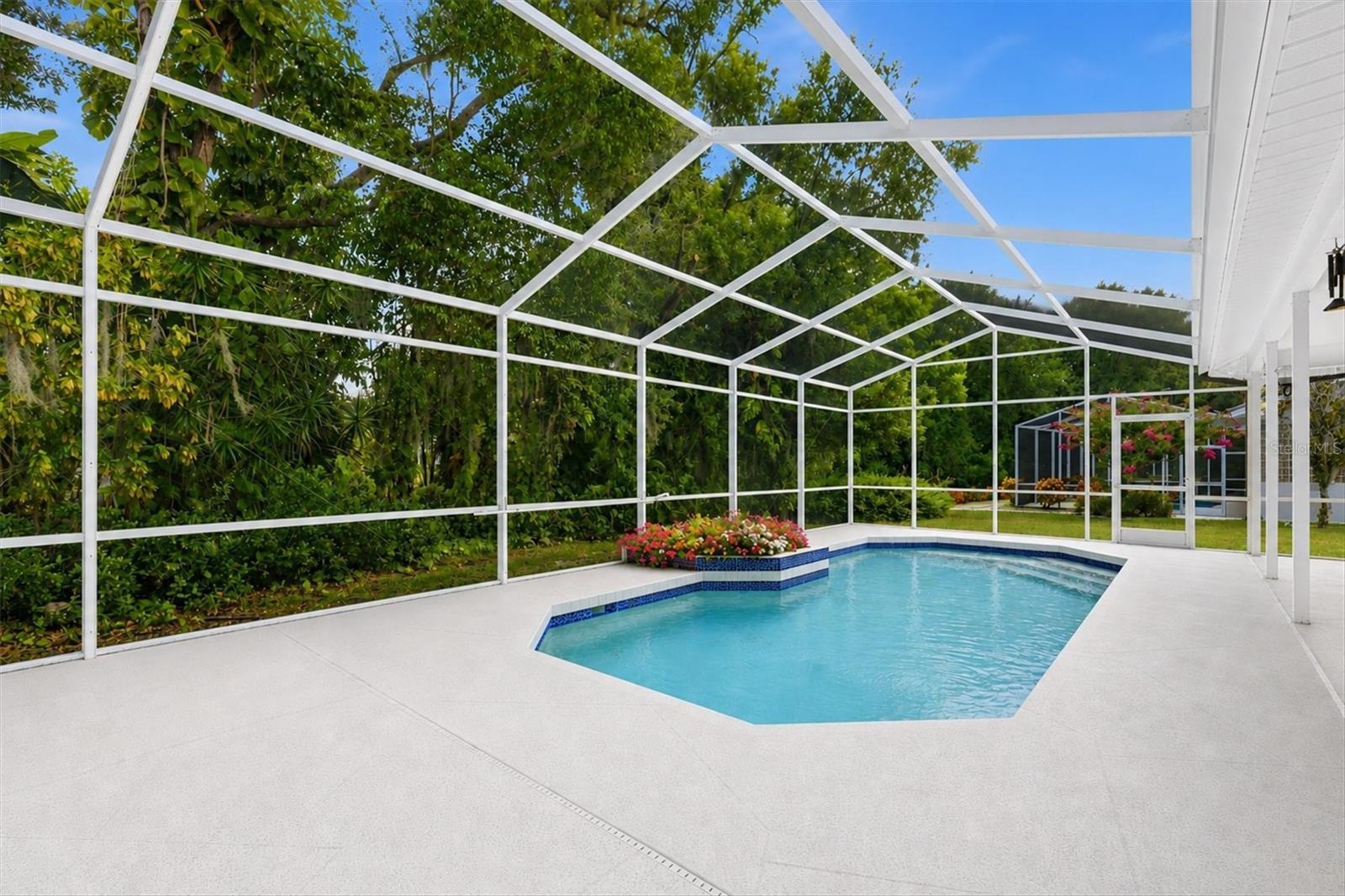 DEL SOL VILLAGE AT LONGWOOD RUN PH 02 - Residential