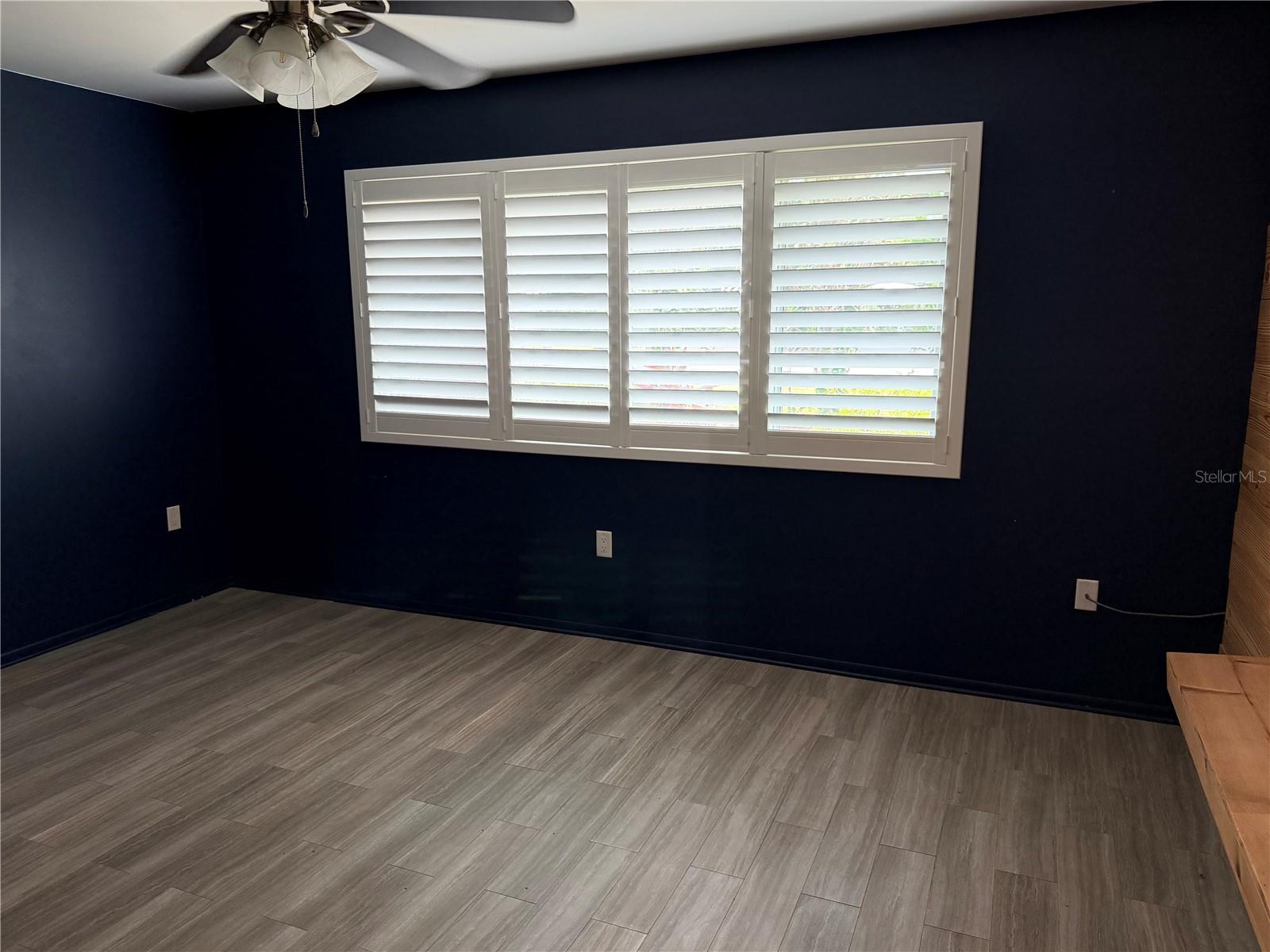GLEN OAKS RIDGE VILLAS 2 - Residential