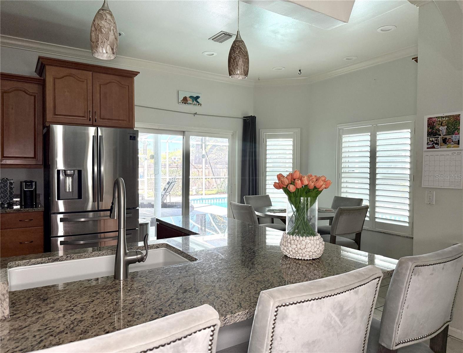 THERESA ARBOR - Residential