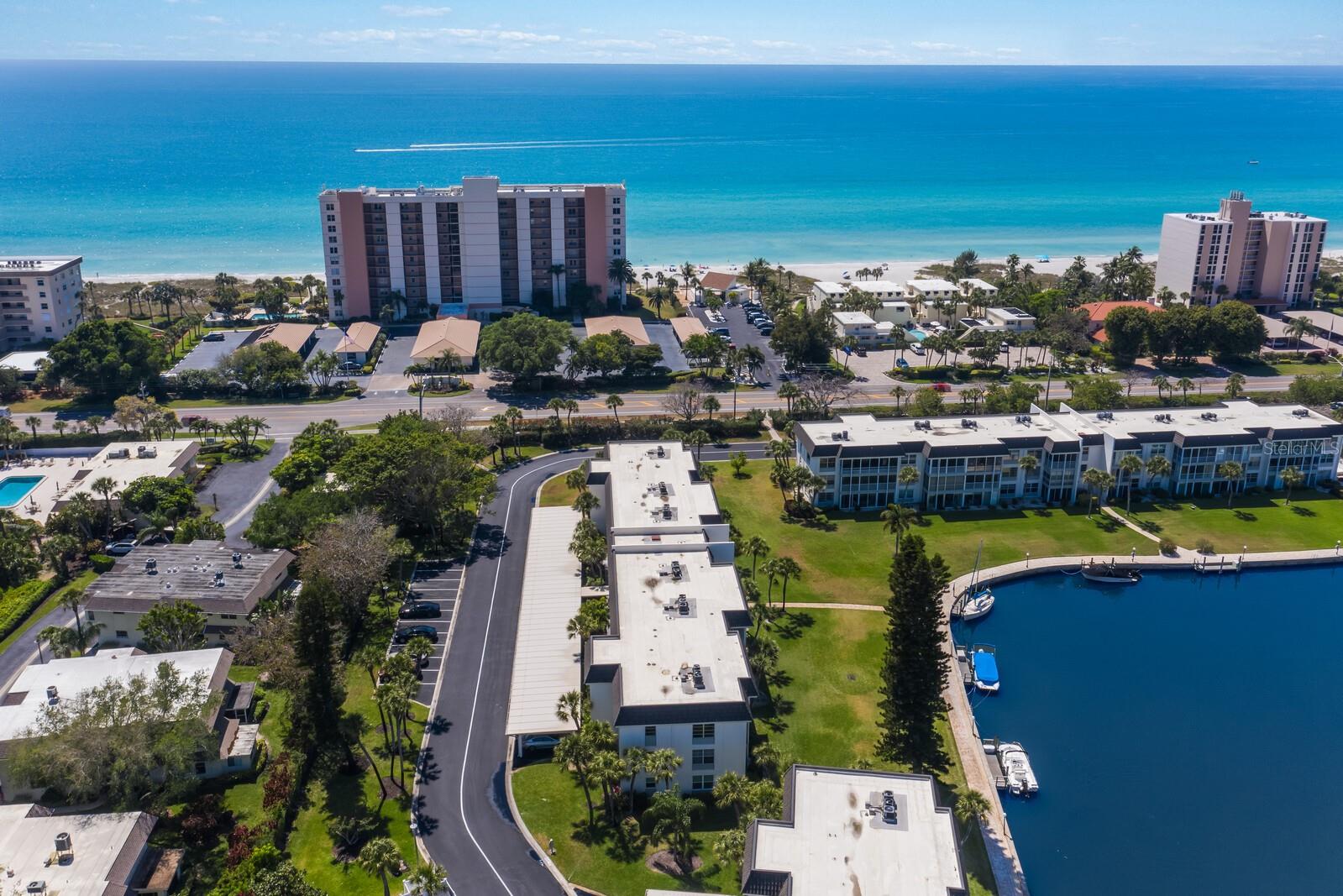 LONGBOAT HARBOUR - Residential