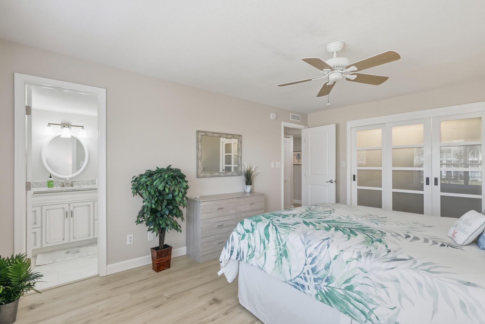 LONGBOAT HARBOUR - Residential