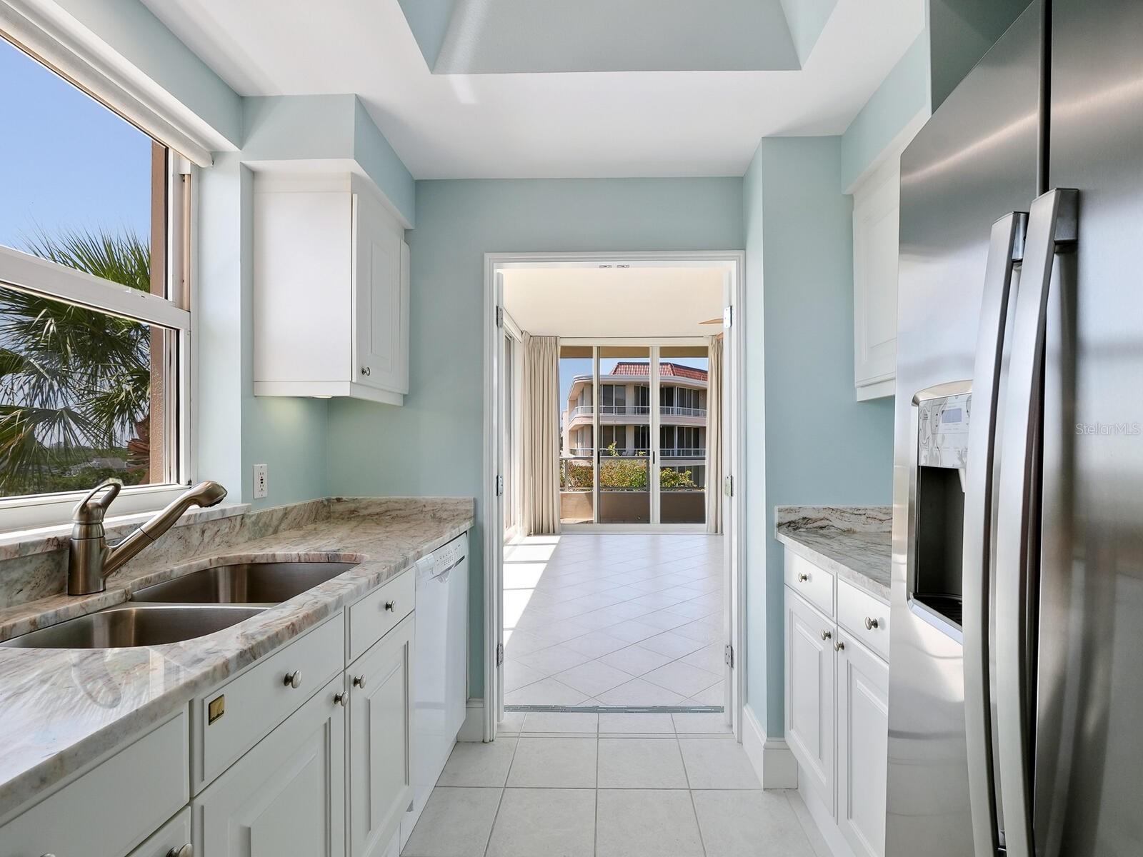 GRAND BAY 6 - Residential