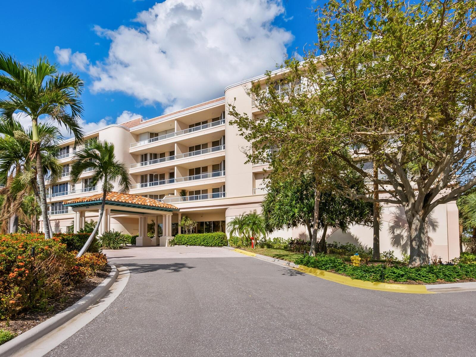 GRAND BAY 6 - Residential